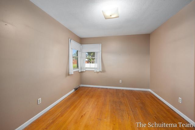 4526 Bauer Road, Hudsonville, MI 49426