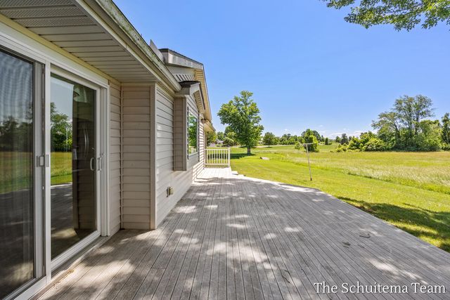 4526 Bauer Road, Hudsonville, MI 49426