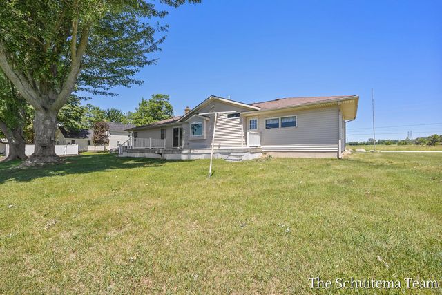 4526 Bauer Road, Hudsonville, MI 49426