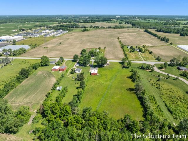 4526 Bauer Road, Hudsonville, MI 49426