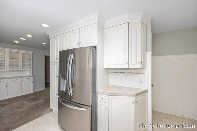 4526 Bauer Road, Hudsonville, MI 49426