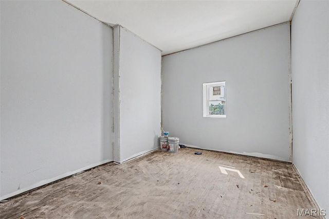 3067 Marcus Avenue, St Louis, MO 63115