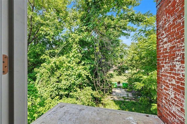 3067 Marcus Avenue, St Louis, MO 63115