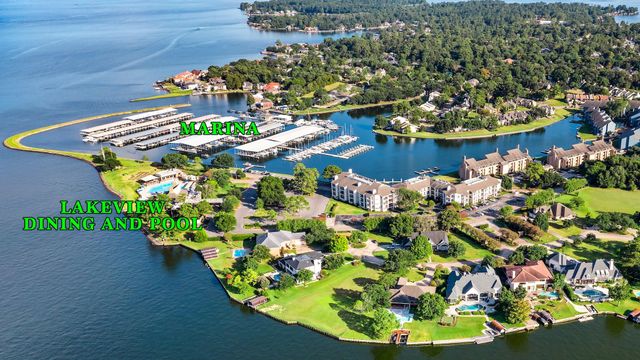 3490 Country Club Boulevard, Montgomery, TX 77356