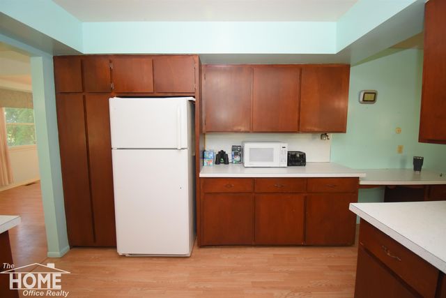 6923 S Byron Road, Durand, MI 48429