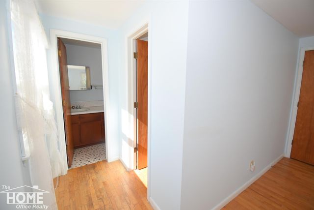 6923 S Byron Road, Durand, MI 48429
