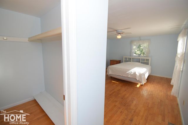 6923 S Byron Road, Durand, MI 48429