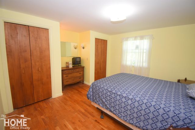 6923 S Byron Road, Durand, MI 48429
