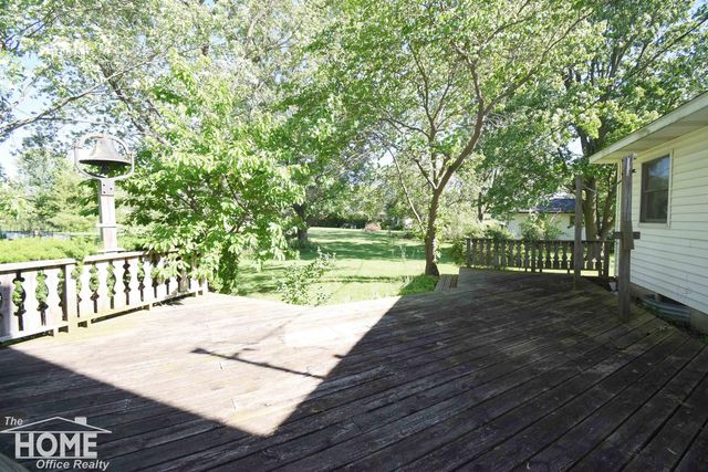 6923 S Byron Road, Durand, MI 48429