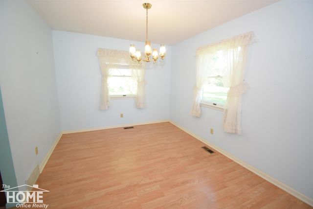 6923 S Byron Road, Durand, MI 48429