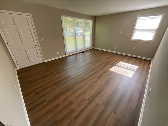 1413 Gracewood Drive, Greensboro, NC 27408