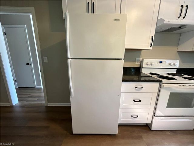 1413 Gracewood Drive, Greensboro, NC 27408