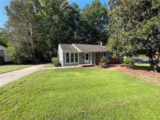 1413 Gracewood Drive, Greensboro, NC 27408