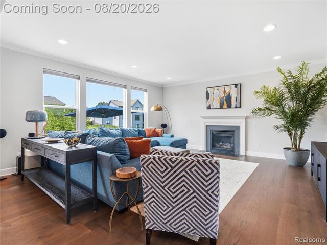 4142 Ascott Lane, Walled Lake, MI 48390