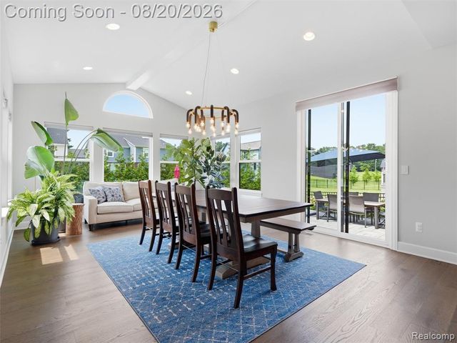 4142 Ascott Lane, Walled Lake, MI 48390