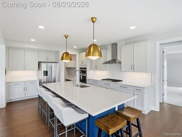 4142 Ascott Lane, Walled Lake, MI 48390