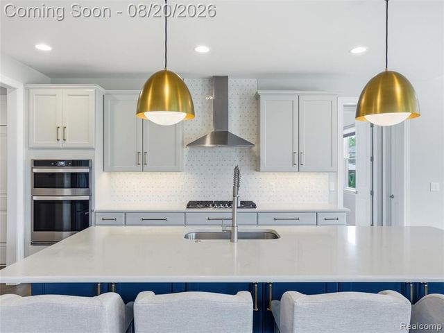 4142 Ascott Lane, Walled Lake, MI 48390