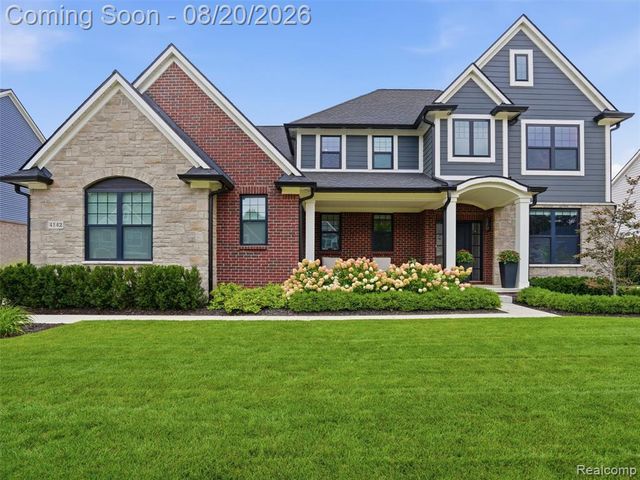4142 Ascott Lane, Walled Lake, MI 48390