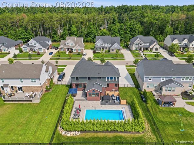 4142 Ascott Lane, Walled Lake, MI 48390