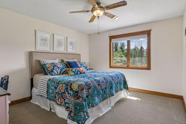 13235 4th Street N, Stillwater, MN 55082