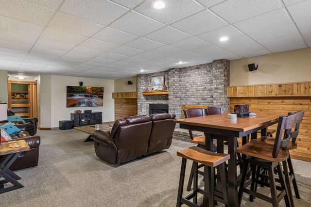 13235 4th Street N, Stillwater, MN 55082
