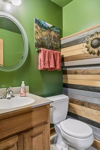13235 4th Street N, Stillwater, MN 55082