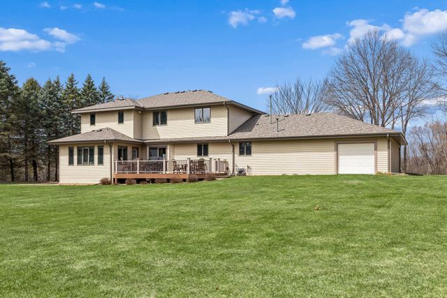 13235 4th Street N, Stillwater, MN 55082