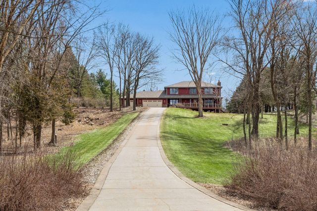 13235 4th Street N, Stillwater, MN 55082