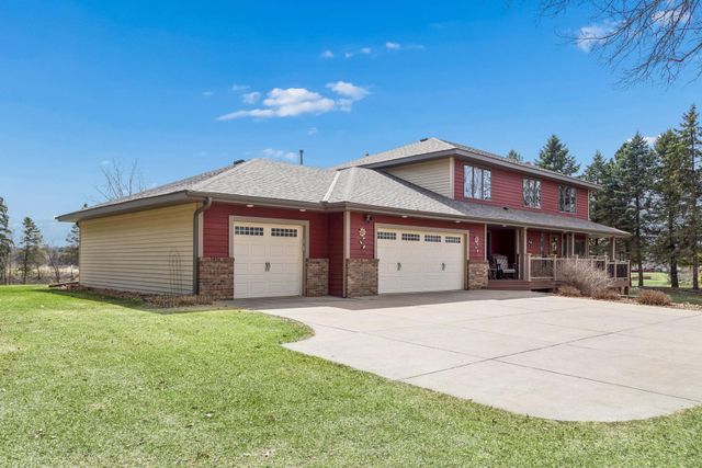 13235 4th Street N, Stillwater, MN 55082