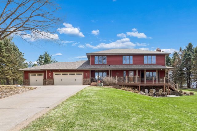13235 4th Street N, Stillwater, MN 55082