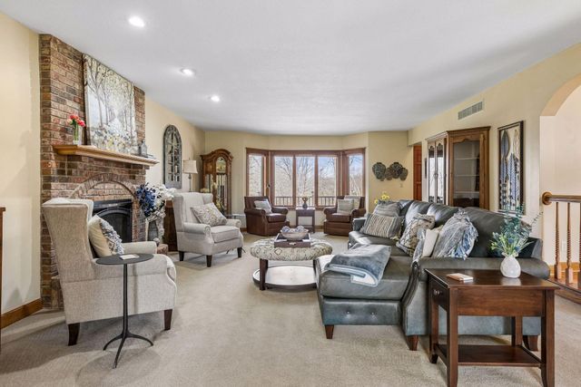 13235 4th Street N, Stillwater, MN 55082