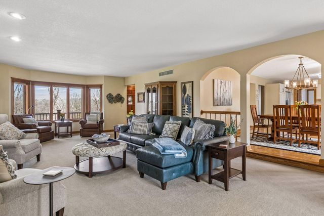 13235 4th Street N, Stillwater, MN 55082