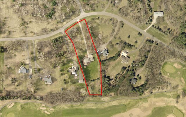 13235 4th Street N, Stillwater, MN 55082
