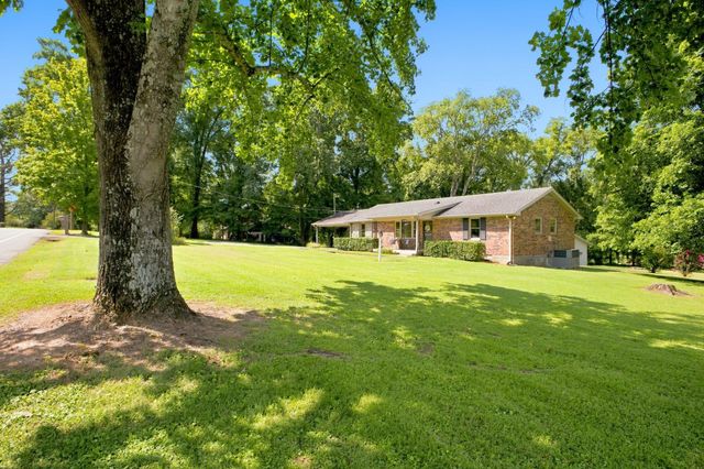 5757 Pettus Rd, Antioch, TN 37013
