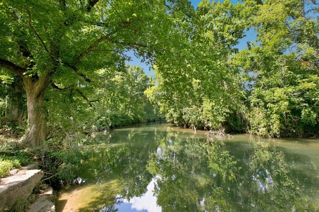 5757 Pettus Rd, Antioch, TN 37013