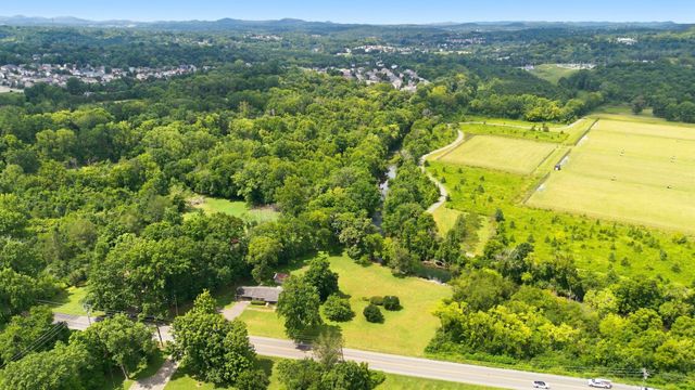 5757 Pettus Rd, Antioch, TN 37013
