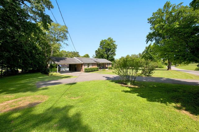 5757 Pettus Rd, Antioch, TN 37013