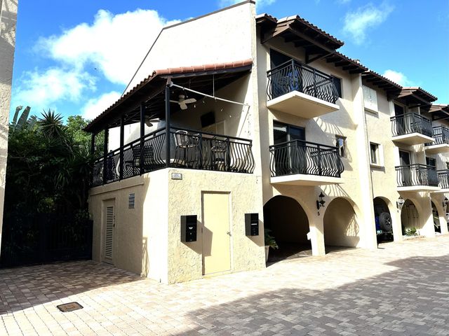 1616 Atlantic Blvd Apt 5, Key West, FL 33040
