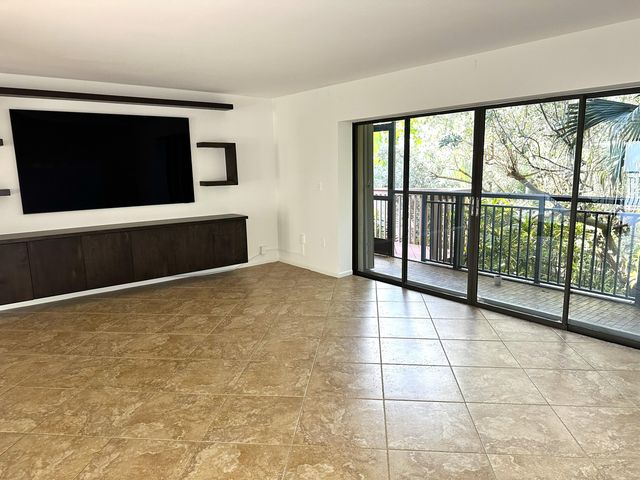 1616 Atlantic Blvd Apt 5, Key West, FL 33040