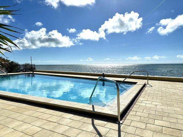 1616 Atlantic Blvd Apt 5, Key West, FL 33040