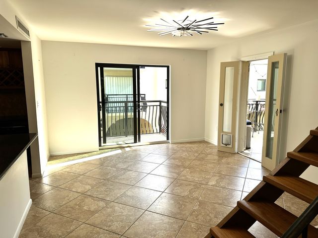 1616 Atlantic Blvd Apt 5, Key West, FL 33040