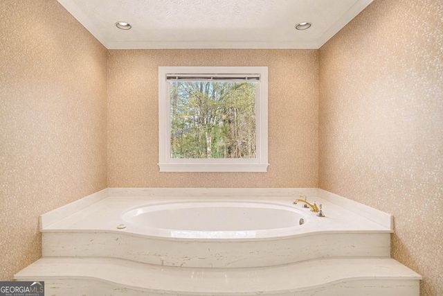 8566 Shoreline Drive, Jonesboro, GA 30236