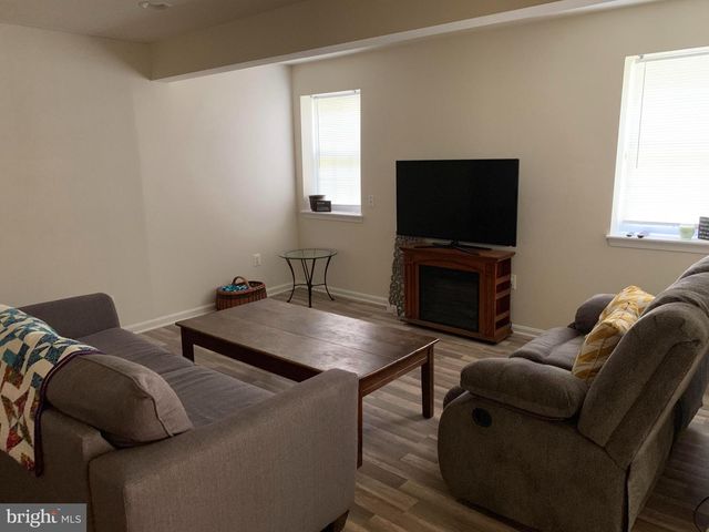 3592 WATER BIRCH CT, Woodbridge, VA 22192