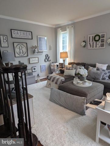 3592 WATER BIRCH CT, Woodbridge, VA 22192