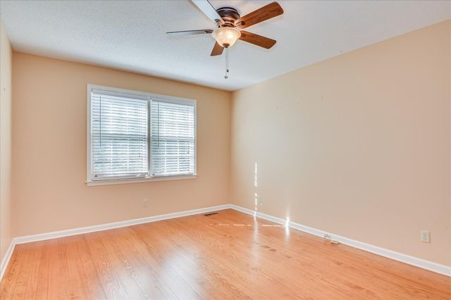 212 Oak Lane, Waynesboro, GA 30830