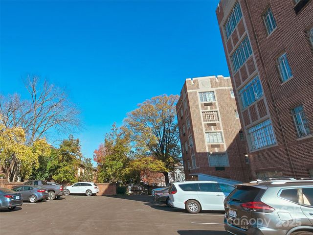 301 W 10th Street 306, Charlotte, NC 28202