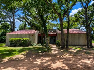 139 Zubicek Road, Cat Spring, TX 78933