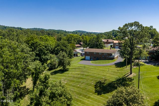 133 Rosefield Drive, Kingsport, TN 37660