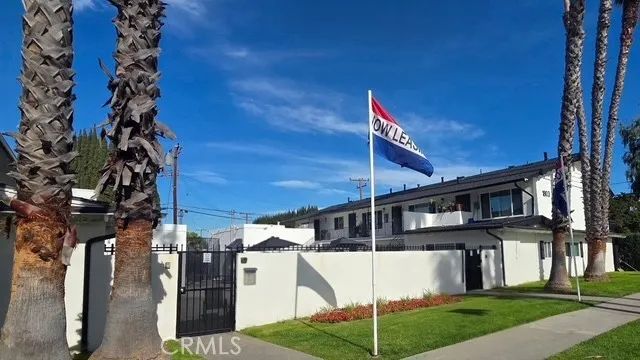 1803 W Sumac 5, Anaheim, CA 92804