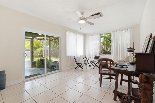 8346 42ND AVENUE N, St Petersburg, FL 33709